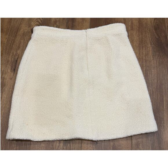 & Other Stories Bouclé Italian Wool Mini Skirt in Cream White Size 10 - Picture 5 of 8